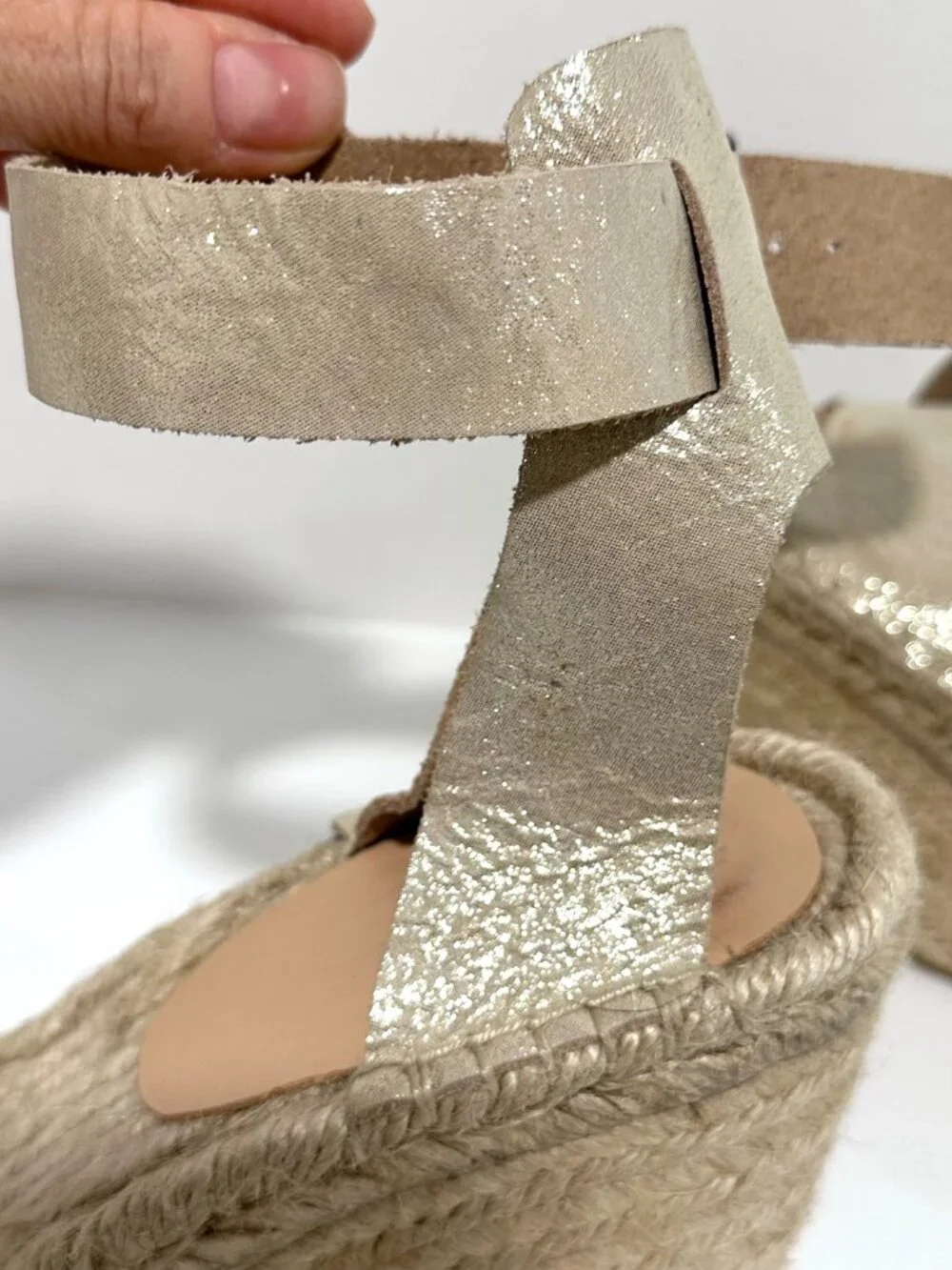 J.Crew Collection Neutral Light Gold Champagne Espadrilles Sandals Size 8